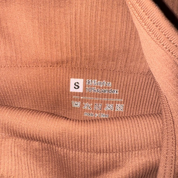 Brown Ribbed Two-Piece Set - Picture 4 of 4